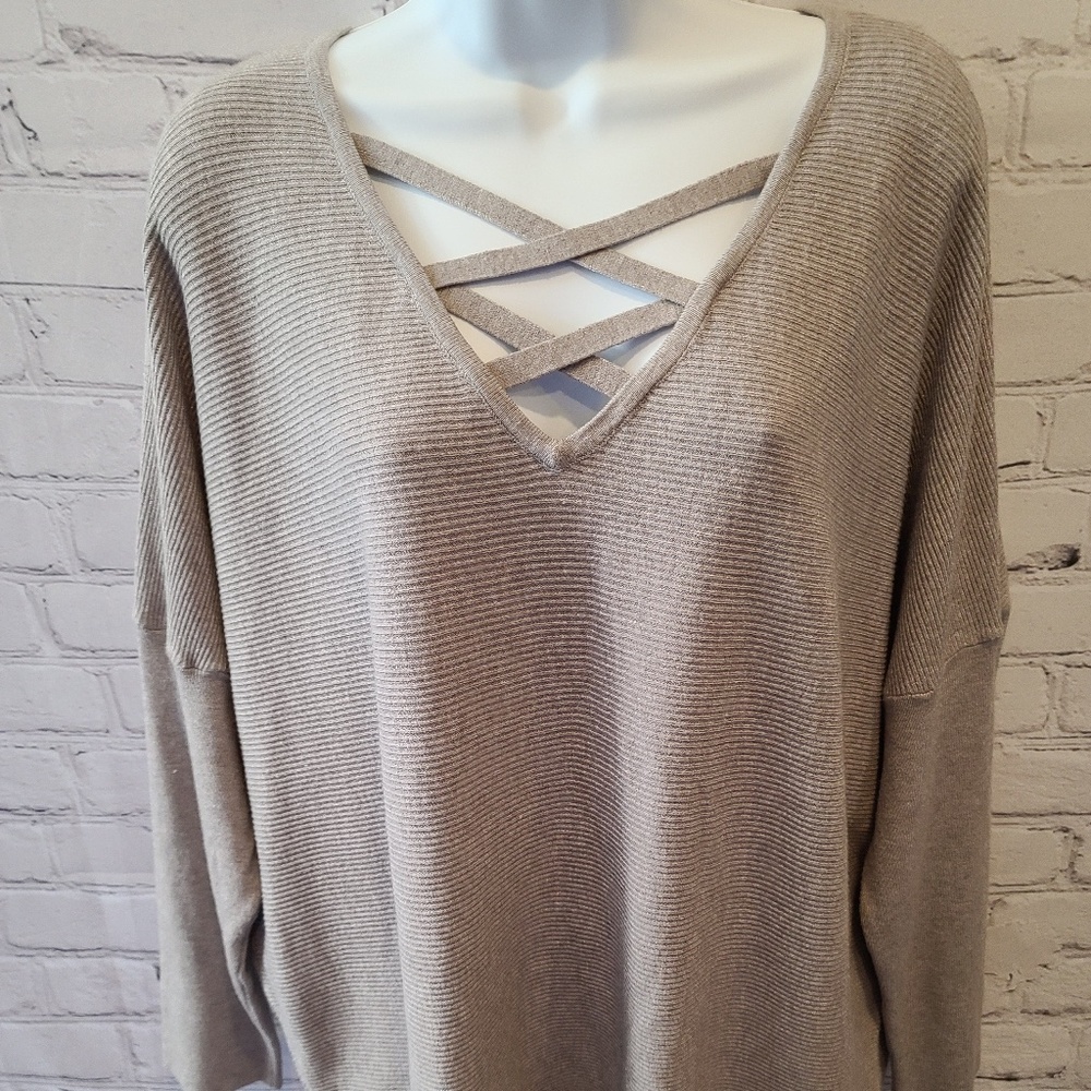 JODIFL CRISS CROSS VNECK SWEATER GRAY SIZE S/M